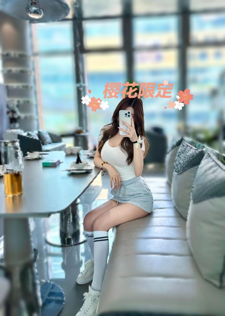906bfdfe81d7a4ecc8e2ff292f54354