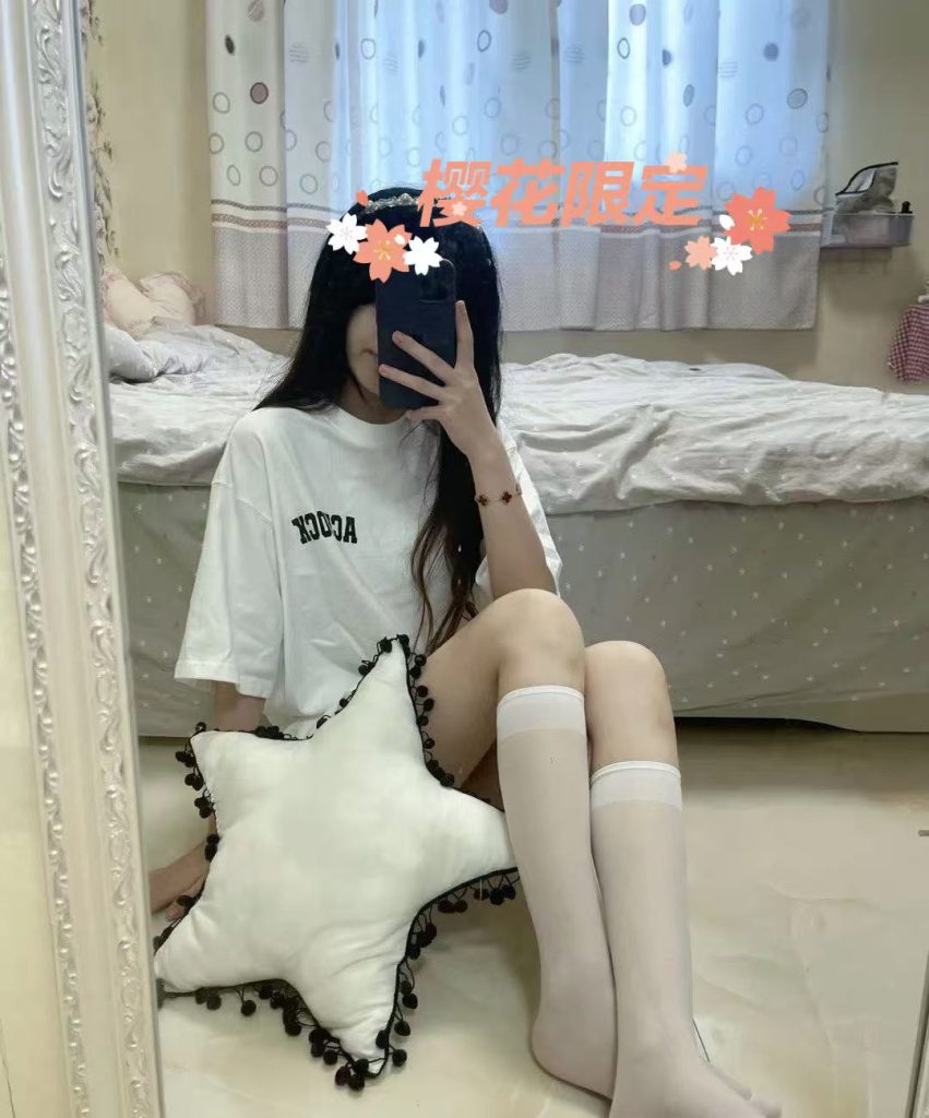 6730752f7e54394f4875ec5e4303c40