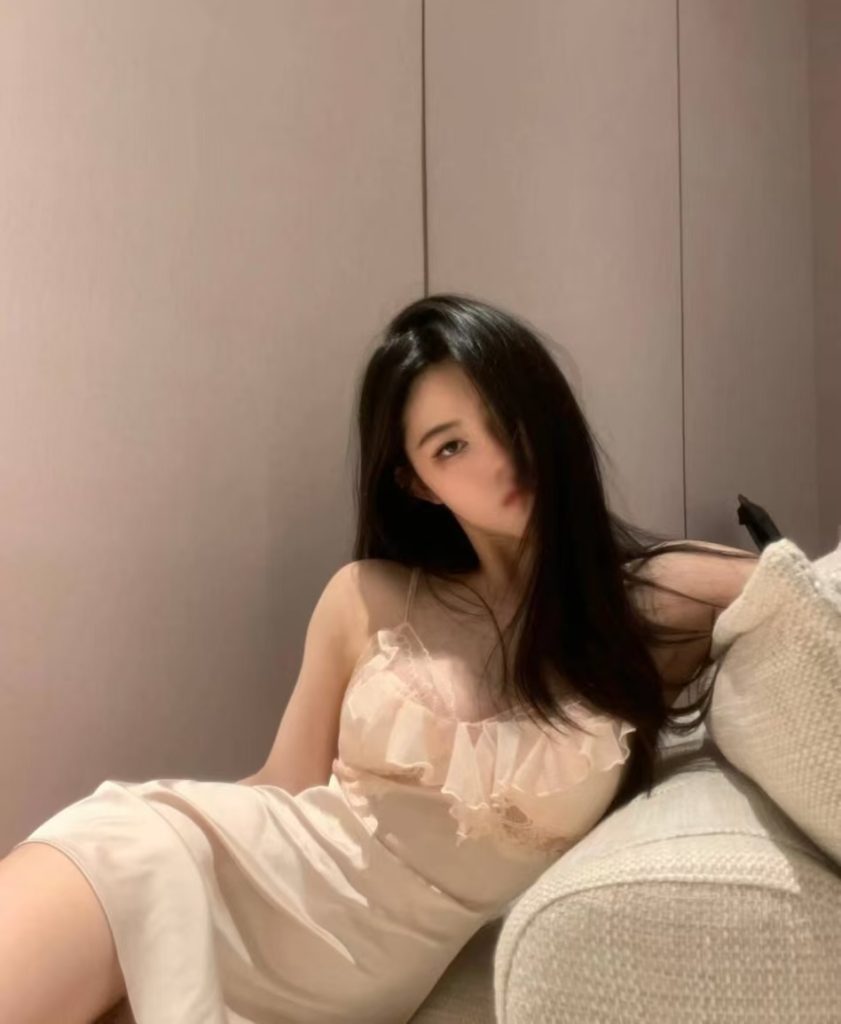 93ec592c7e0d4da794afc2be3e95196