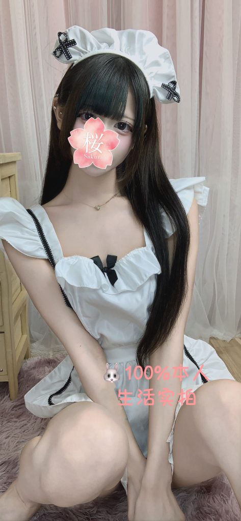 8e72e6426354edbff16b7bb0dc17ccc