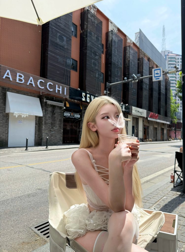 8fc38b731cd0cd7e0c74071c8c03e15