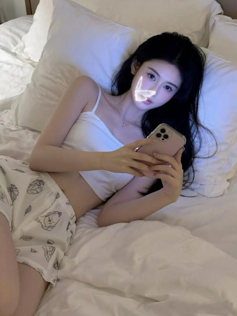 b4f884d0d8e34e60985b3e2c79a315d5